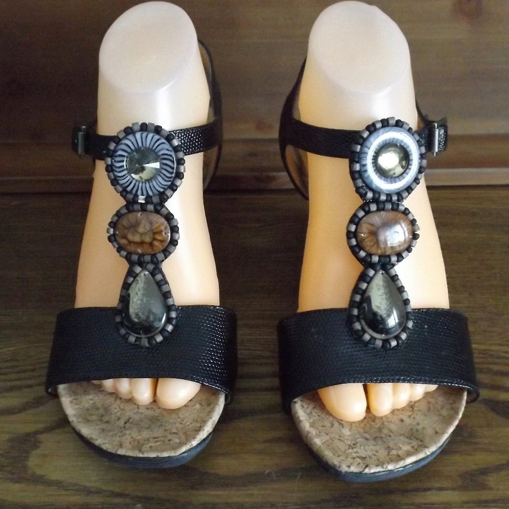 Kenneth Cole Reaction Sandals, "Seeking Cedar" Size 8.5
